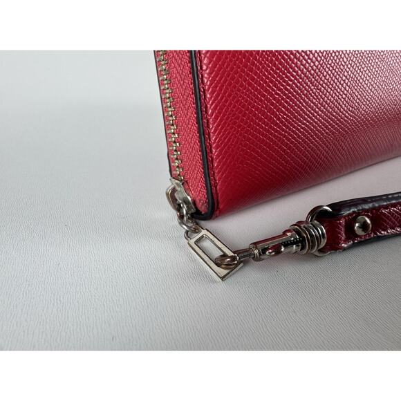 VTG Guess Wallet Womens Red Zip Around Wristlet Leather Logo Clutch Purse Bag - Picture 3 of 13